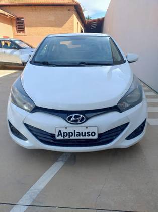 HYUNDAI HB20S 1.6 COMFORT STYLE 16V FLEX 4P MANUAL HYUNDAI HB20S 1.6 COMFORT STYLE 16V FLEX 4P MANUAL